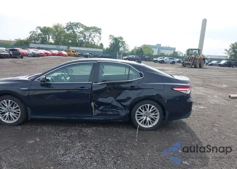 2020 Toyota Camry Xle Hybrid из США, поврежденный, VIN 4T1F31AK4LU521710